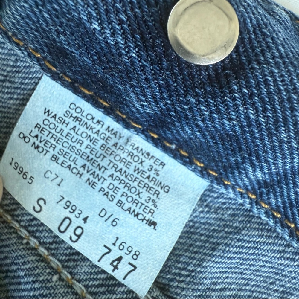 Silver Tab Levi’s Vintage Denim Vest - Picture 6 of 6